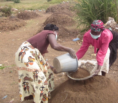 Waste Recycling Cooperative Helps Clean up Malawi, Focuses on Underfunded Areas